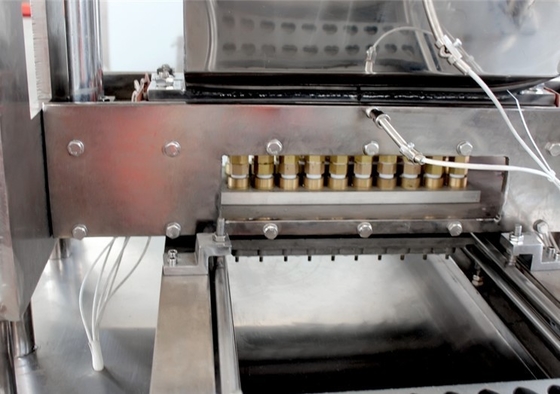 Kleine semi-automatische grootschalige industrieën CANDY Depositor machines voor zachte snoepbeer