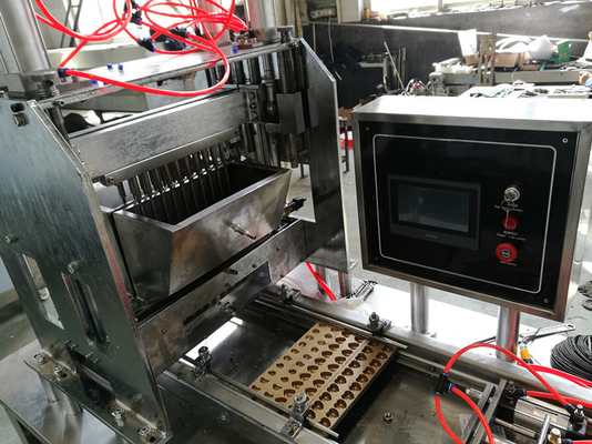 1900x980x1700MM Volledig automatische Gummy Candy Depositor voor klantvereisten